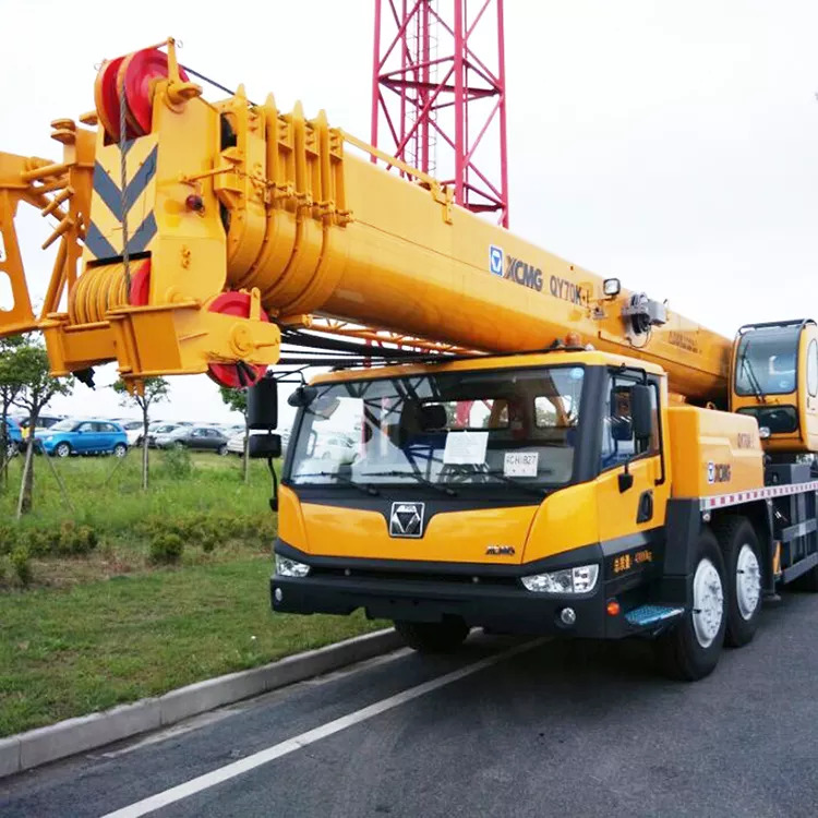 XCMG Official Second Hand QY70K-I 70t Telescopic Jib Pickup Truck Crane For Sale - Derek bergerak: gambar 3 XCMG Official Second Hand QY70K-I 70t Telescopic Jib Pickup Truck Crane For Sale - Derek bergerak: gambar 3