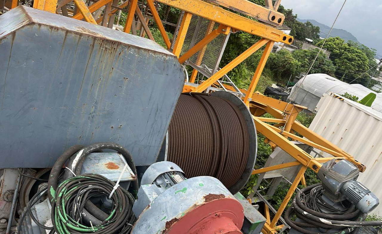 XCMG Official Second Hand Tower Crane 20ton XL6025-20 Luffing Tower Crane Price - Derek menara: gambar 3 XCMG Official Second Hand Tower Crane 20ton XL6025-20 Luffing Tower Crane Price - Derek menara: gambar 3