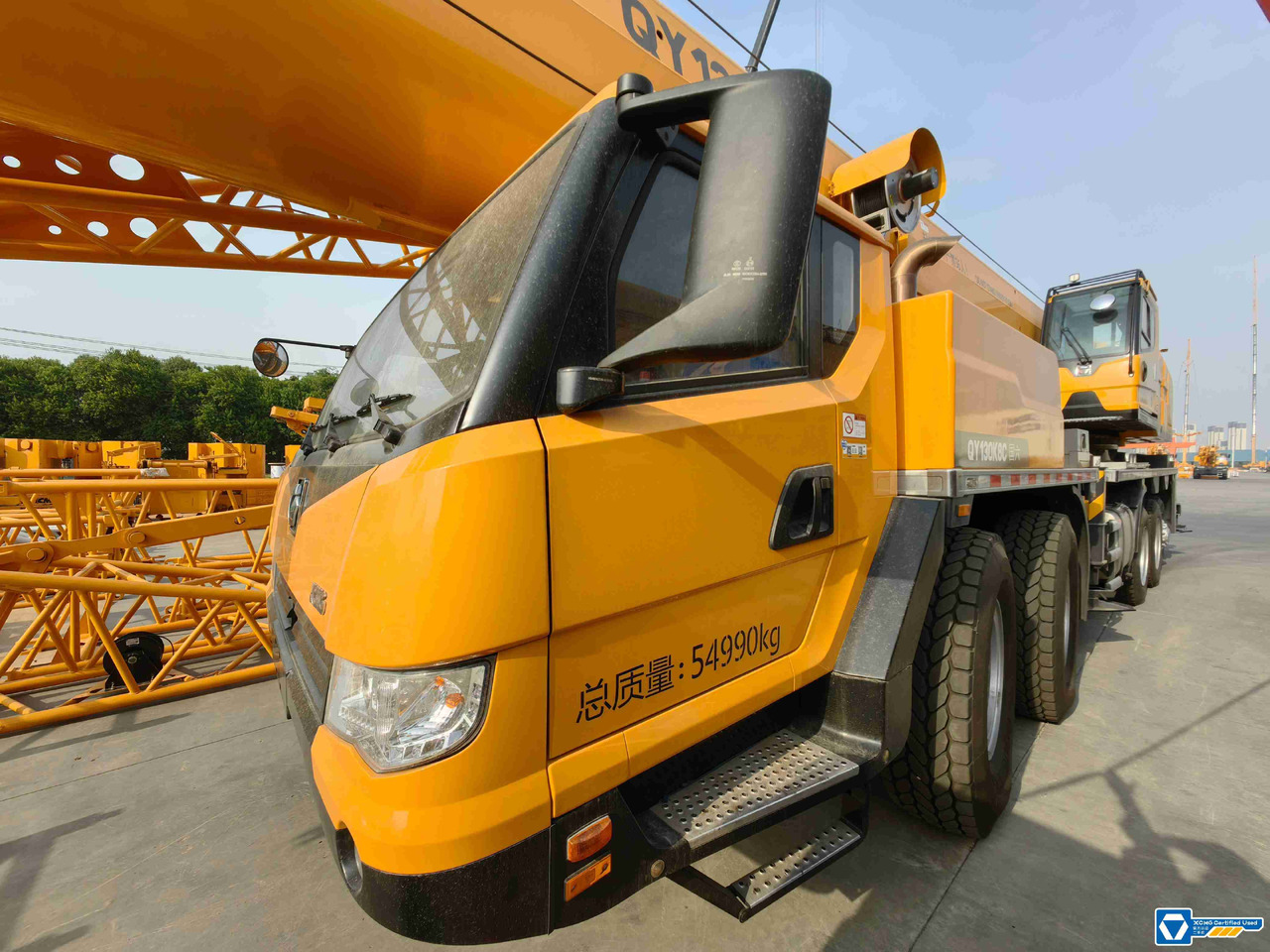 XCMG Official Used 130 Ton Mobile Crane QY130K8C Hydraulic Truck Crane Price - Derek bergerak: gambar 2 XCMG Official Used 130 Ton Mobile Crane QY130K8C Hydraulic Truck Crane Price - Derek bergerak: gambar 2