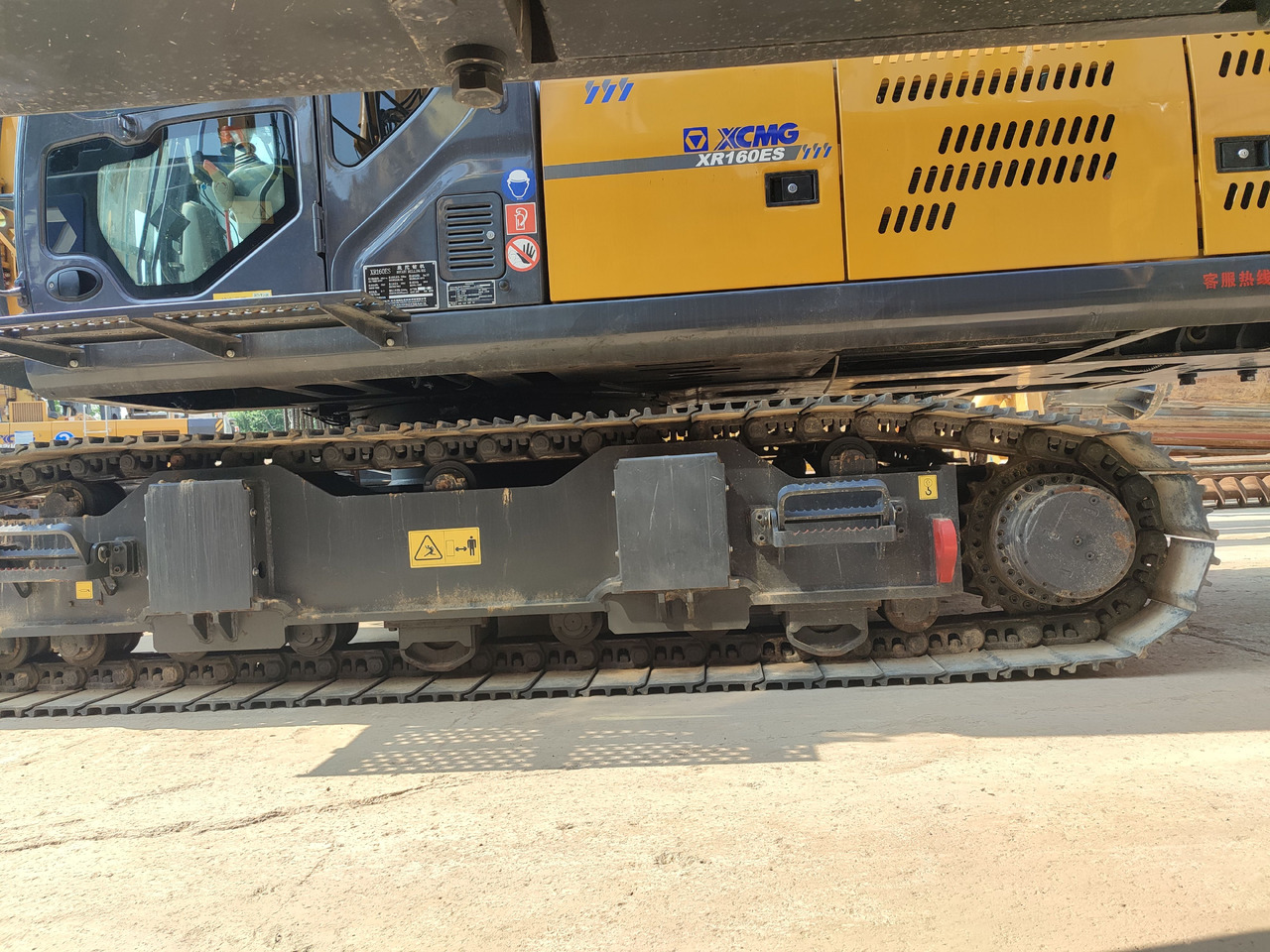 XCMG Official XR160E 56m Used Mini Rotary Drill Rig Piling Drilling Machine for sale - Anjungan pengeboran: gambar 3 XCMG Official XR160E 56m Used Mini Rotary Drill Rig Piling Drilling Machine for sale - Anjungan pengeboran: gambar 3