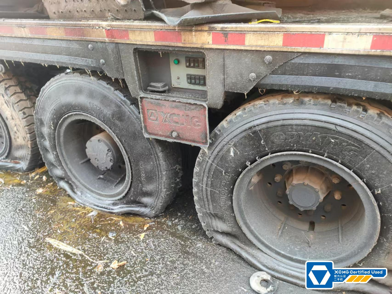 XCMG QY110K 110ton hydraulic crane lifting equipment price - Derek bergerak: gambar 2 XCMG QY110K 110ton hydraulic crane lifting equipment price - Derek bergerak: gambar 2