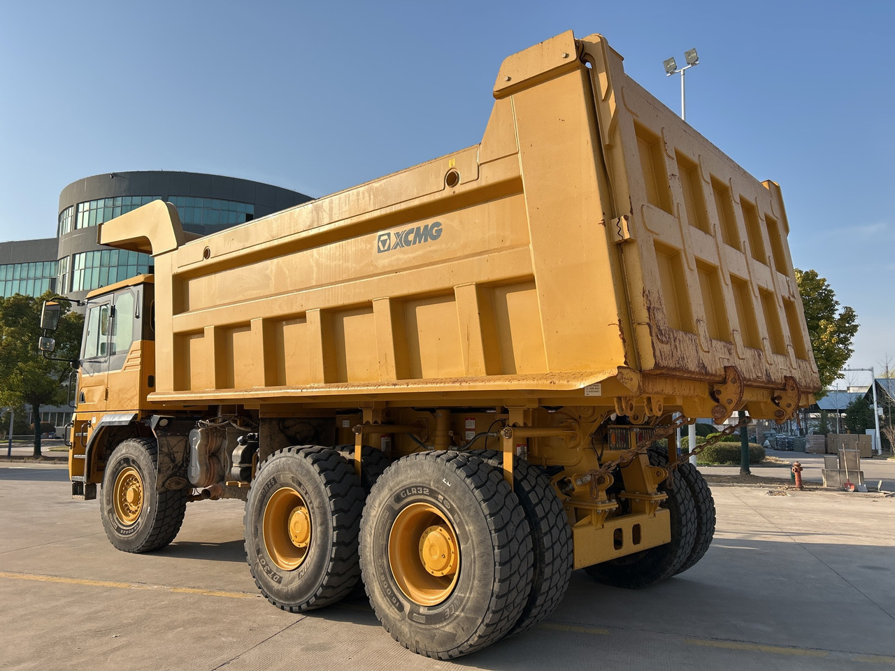XCMG XDR80T 80ton used diesel mining truck price - Mesin pertambangan: gambar 2 XCMG XDR80T 80ton used diesel mining truck price - Mesin pertambangan: gambar 2