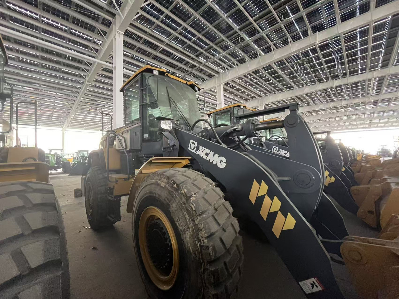 Wheel loader XCMG official XC948 4.5ton wheel loader hydraulic with diesel engine in stock: gambar 7