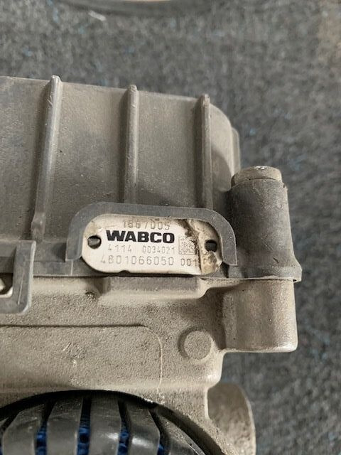 1867005 DAF XF 106 truck - Katup rem untuk Truk: gambar 2 1867005 DAF XF 106 truck - Katup rem untuk Truk: gambar 2
