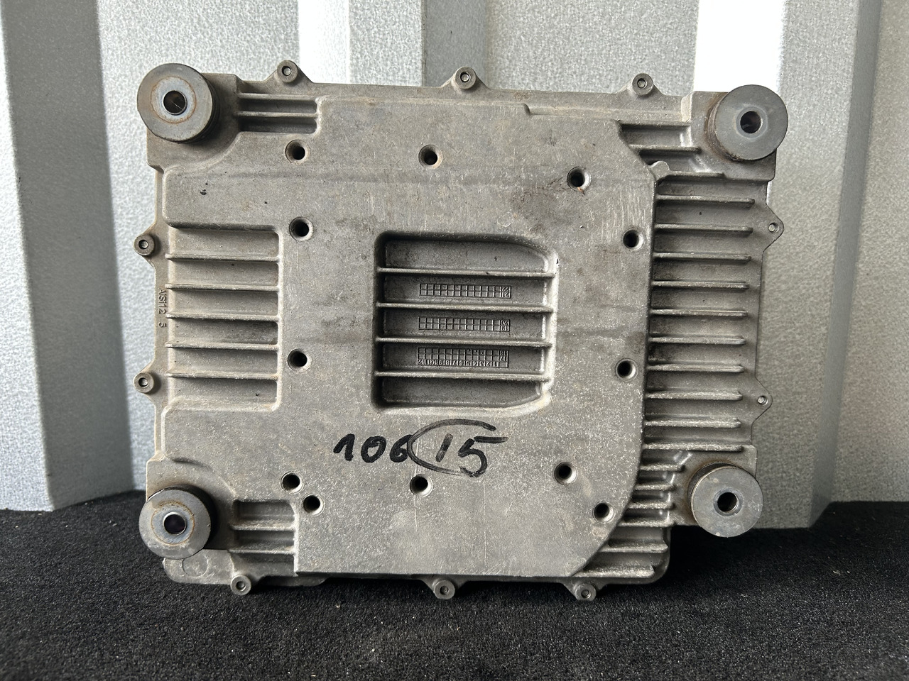 DAF ENGINE CONTROLLER DAF XF 106 480 - ECU: gambar 2 DAF ENGINE CONTROLLER DAF XF 106 480 - ECU: gambar 2