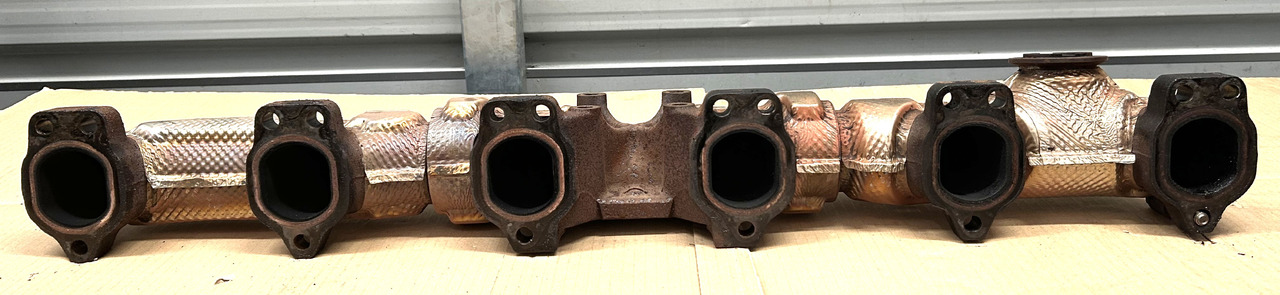 DAF EXHAUST MANIFOLD DAF XF 106 480HP 530HP MX13 - Manifold buang: gambar 2 DAF EXHAUST MANIFOLD DAF XF 106 480HP 530HP MX13 - Manifold buang: gambar 2
