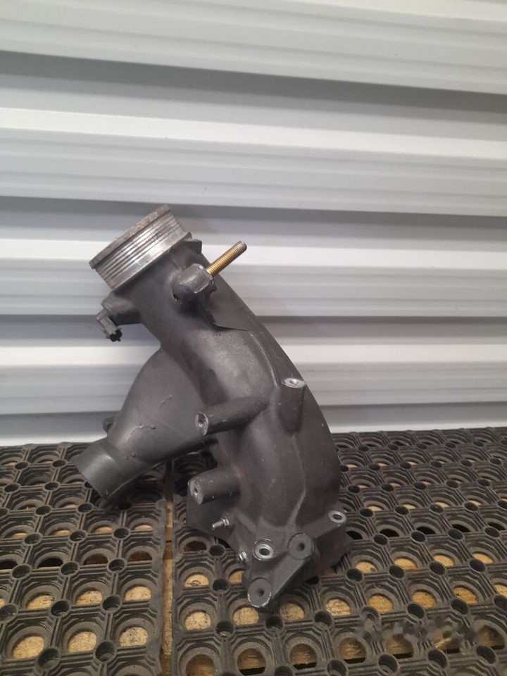 DAF XF 106 1946351 truck - Manifold masuk untuk Truk: gambar 1 DAF XF 106 1946351 truck - Manifold masuk untuk Truk: gambar 1