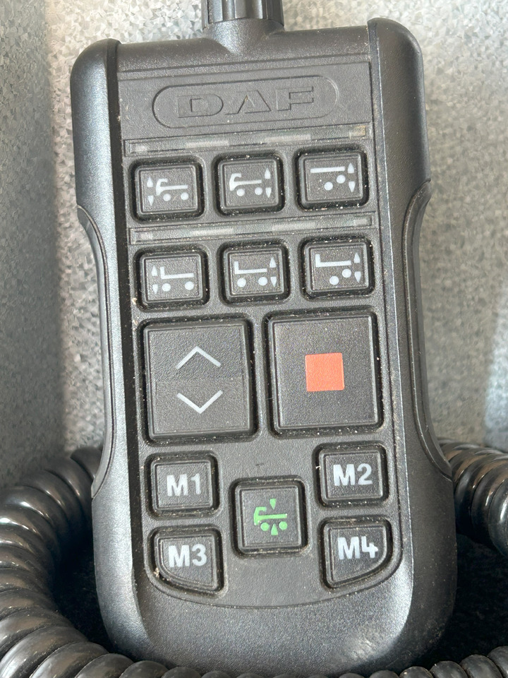 DAF XF 106 480 SUSPENSION AIRBAG REMOTE CONTROL - Penangguhan untuk Truk: gambar 2 DAF XF 106 480 SUSPENSION AIRBAG REMOTE CONTROL - Penangguhan untuk Truk: gambar 2