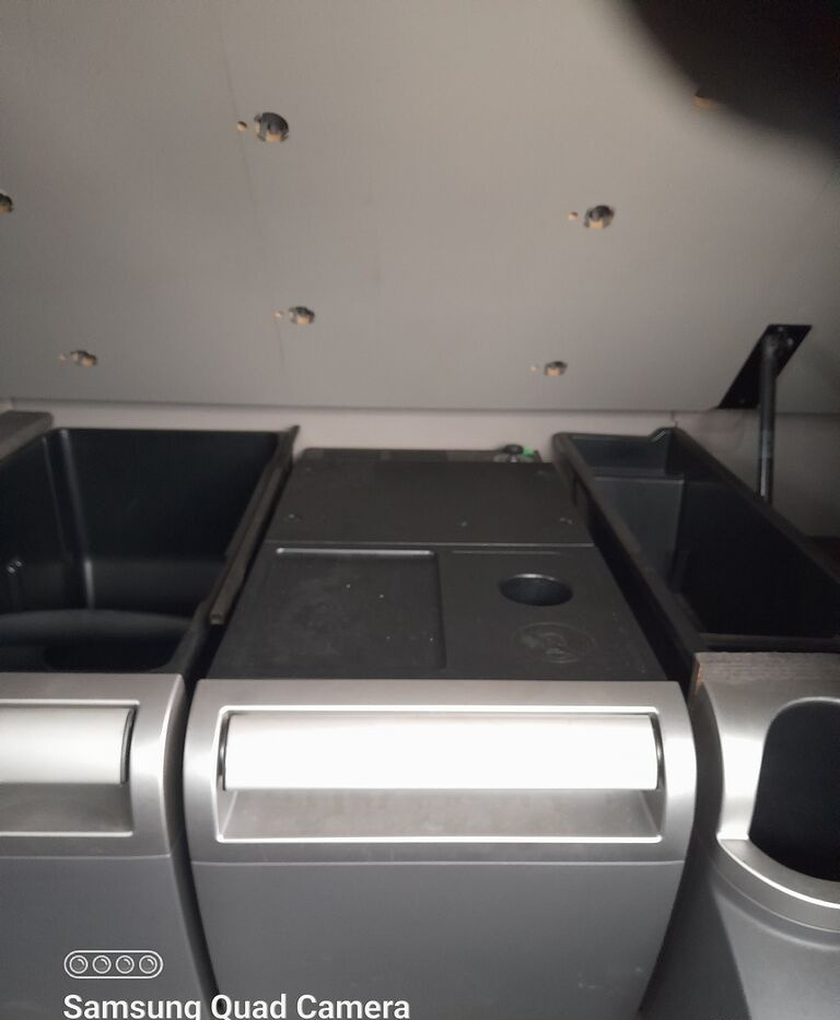 DAF XF 106 LIFT 2133309 truck - Kabin dan interior untuk Truk: gambar 2 DAF XF 106 LIFT 2133309 truck - Kabin dan interior untuk Truk: gambar 2