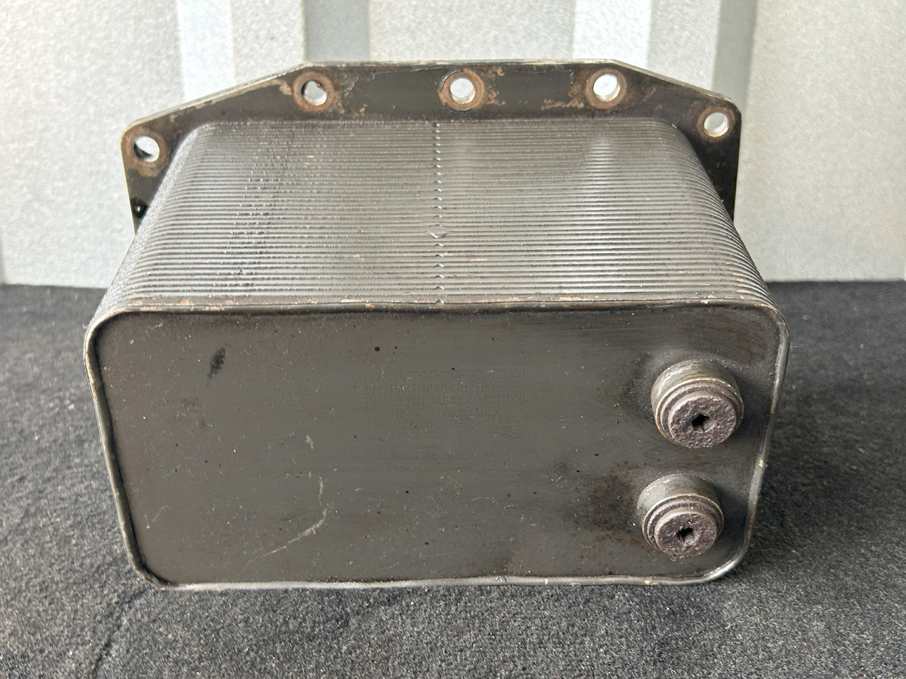 DAF XF 106 MX-11 44 OIL COOLER - Pendingin oli: gambar 4 DAF XF 106 MX-11 44 OIL COOLER - Pendingin oli: gambar 4