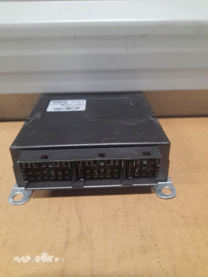 DAF XF 106 - ECU untuk Truk: gambar 3 DAF XF 106 - ECU untuk Truk: gambar 3