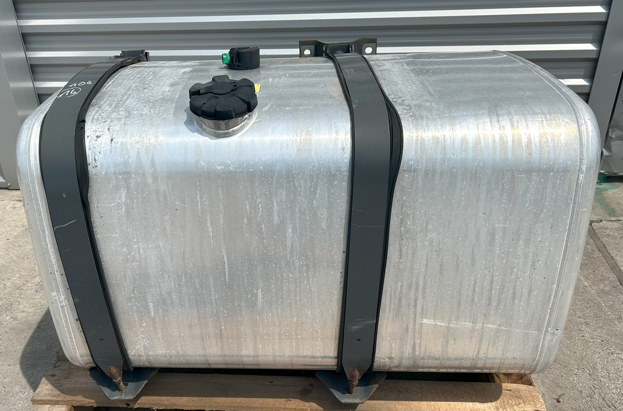 MAN 400L Man DAF XF 106 1070x670x620 - Tangki bahan bakar untuk Truk: gambar 1 MAN 400L Man DAF XF 106 1070x670x620 - Tangki bahan bakar untuk Truk: gambar 1