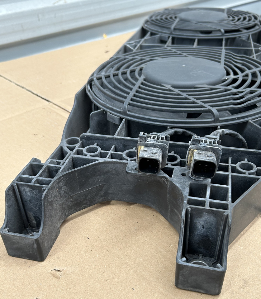 MERCEDES ACTROS MP4 Axial radiator fan - Penggemar untuk Truk: gambar 4 MERCEDES ACTROS MP4 Axial radiator fan - Penggemar untuk Truk: gambar 4