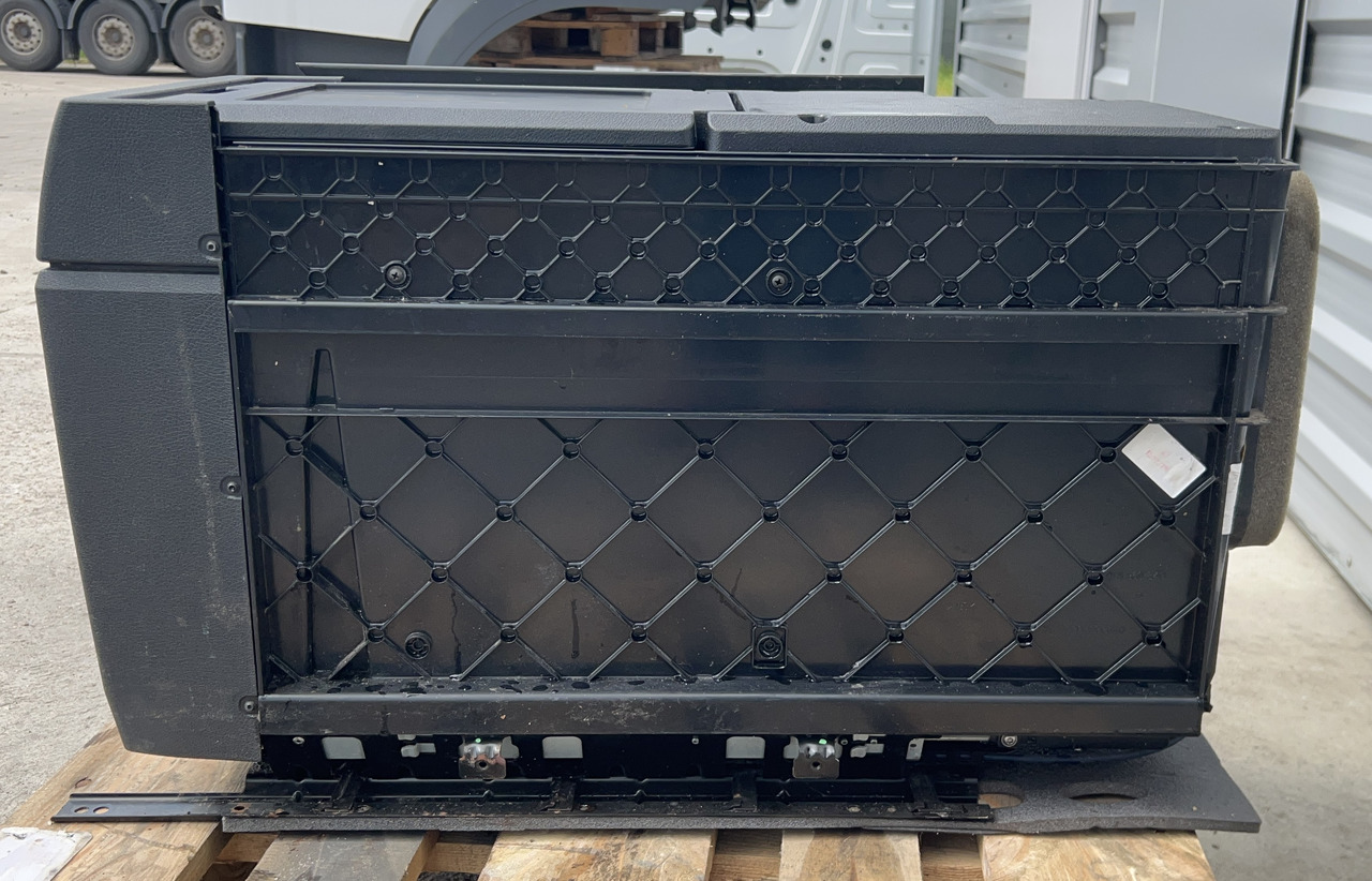MERCEDES ACTROS MP4 FRIDGE - Bagian universal: gambar 3 MERCEDES ACTROS MP4 FRIDGE - Bagian universal: gambar 3