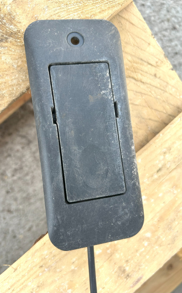 Bagian universal MERCEDES ACTROS MP4 STORAGE COMPARTMENT EXTENSION OF THE STEPS LEFT: gambar 12