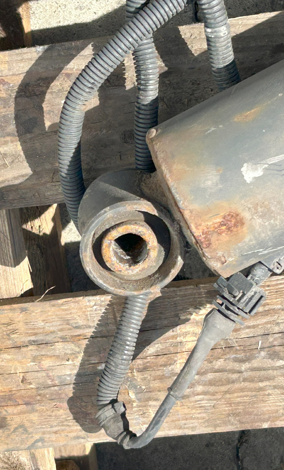 MERCEDES ACTROS MP4 SUSPENSION SHOCK ABSORBER - Penyerap guncangan: gambar 4 MERCEDES ACTROS MP4 SUSPENSION SHOCK ABSORBER - Penyerap guncangan: gambar 4