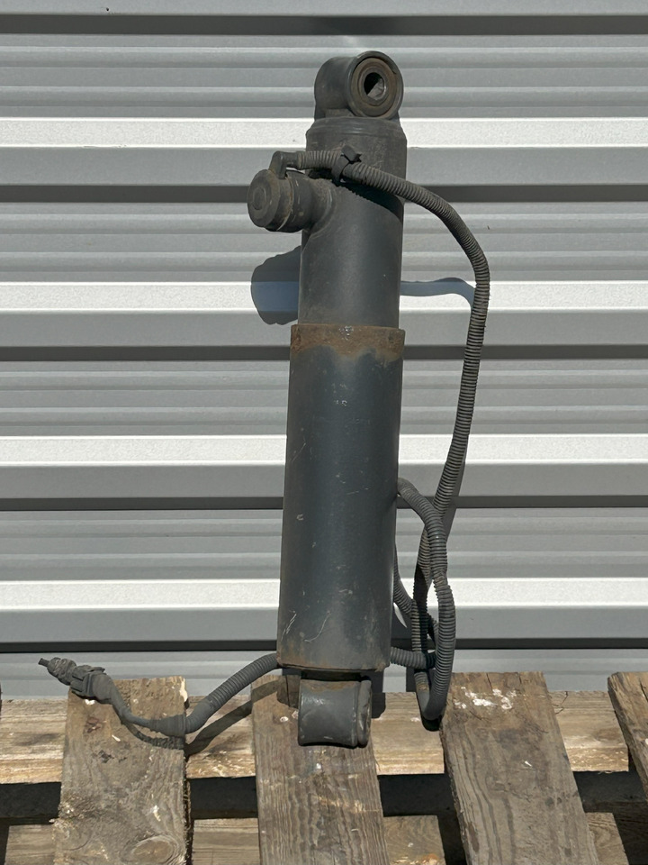 MERCEDES ACTROS MP4 SUSPENSION SHOCK ABSORBER - Penyerap guncangan: gambar 1 MERCEDES ACTROS MP4 SUSPENSION SHOCK ABSORBER - Penyerap guncangan: gambar 1