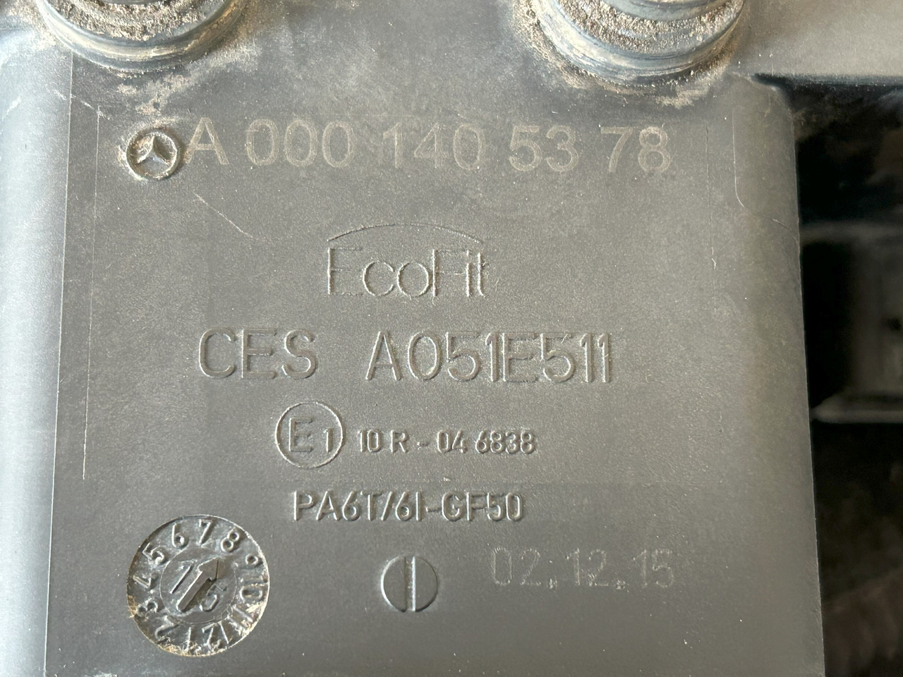 MERCEDES-BENZ ACTROS MP4 ADBLUE PUMP - Sistem pembuangan untuk Truk: gambar 3 MERCEDES-BENZ ACTROS MP4 ADBLUE PUMP - Sistem pembuangan untuk Truk: gambar 3