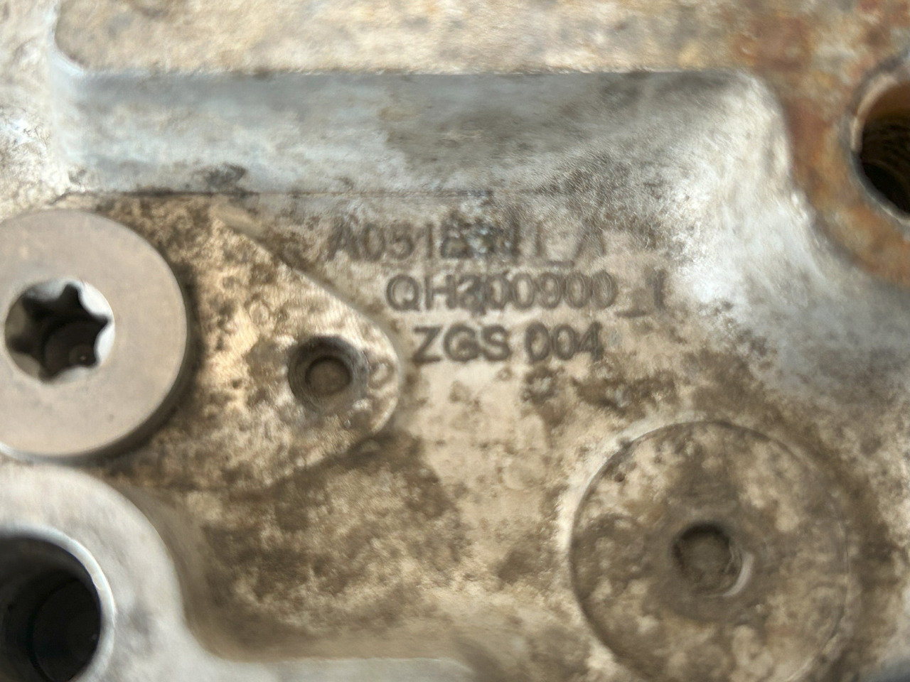 MERCEDES-BENZ ACTROS MP4 ADBLUE PUMP - Sistem pembuangan untuk Truk: gambar 4 MERCEDES-BENZ ACTROS MP4 ADBLUE PUMP - Sistem pembuangan untuk Truk: gambar 4