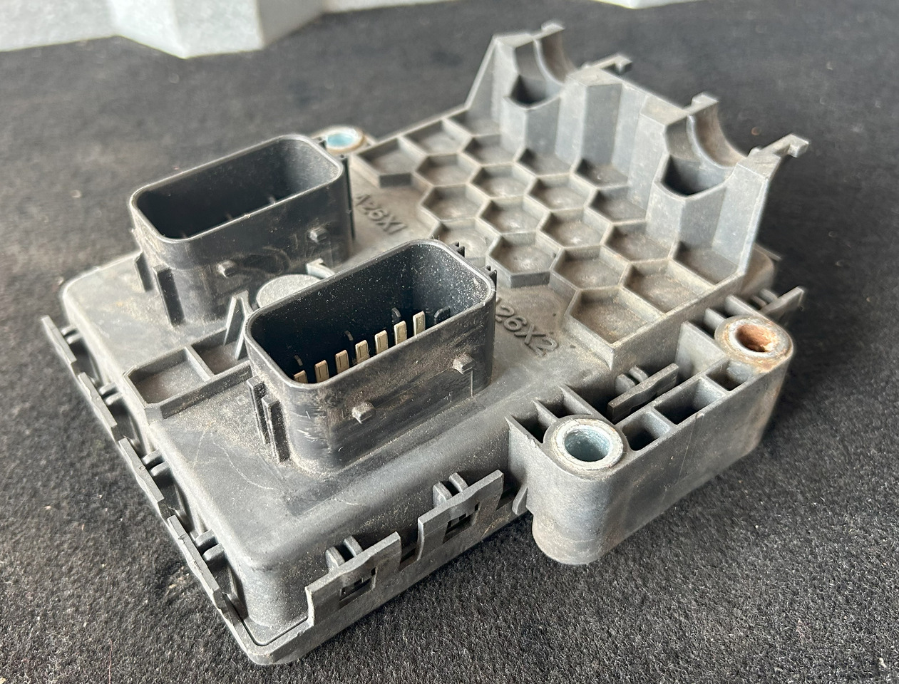 MERCEDES-BENZ Actros Mp4 CLCS ECU - ECU untuk Truk: gambar 4 MERCEDES-BENZ Actros Mp4 CLCS ECU - ECU untuk Truk: gambar 4