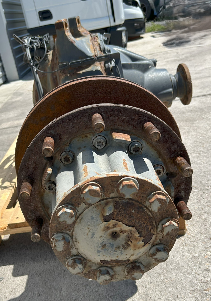 MERCEDES-BENZ REAR AXLE + HUBS ACTROS MP4 R440-13 2,846 - As roda belakang untuk Truk: gambar 2 MERCEDES-BENZ REAR AXLE + HUBS ACTROS MP4 R440-13 2,846 - As roda belakang untuk Truk: gambar 2