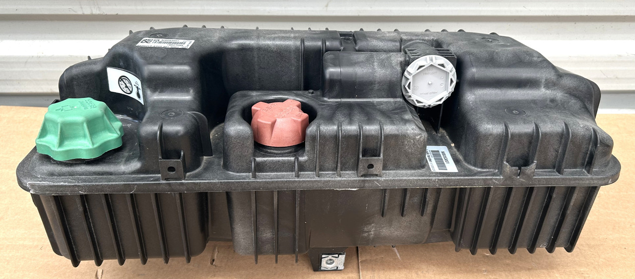 MERCEDES COOLANT EXPANSION TANK AROCS ACTROS MP4 MP5 - Tangki ekspansi: gambar 1 MERCEDES COOLANT EXPANSION TANK AROCS ACTROS MP4 MP5 - Tangki ekspansi: gambar 1