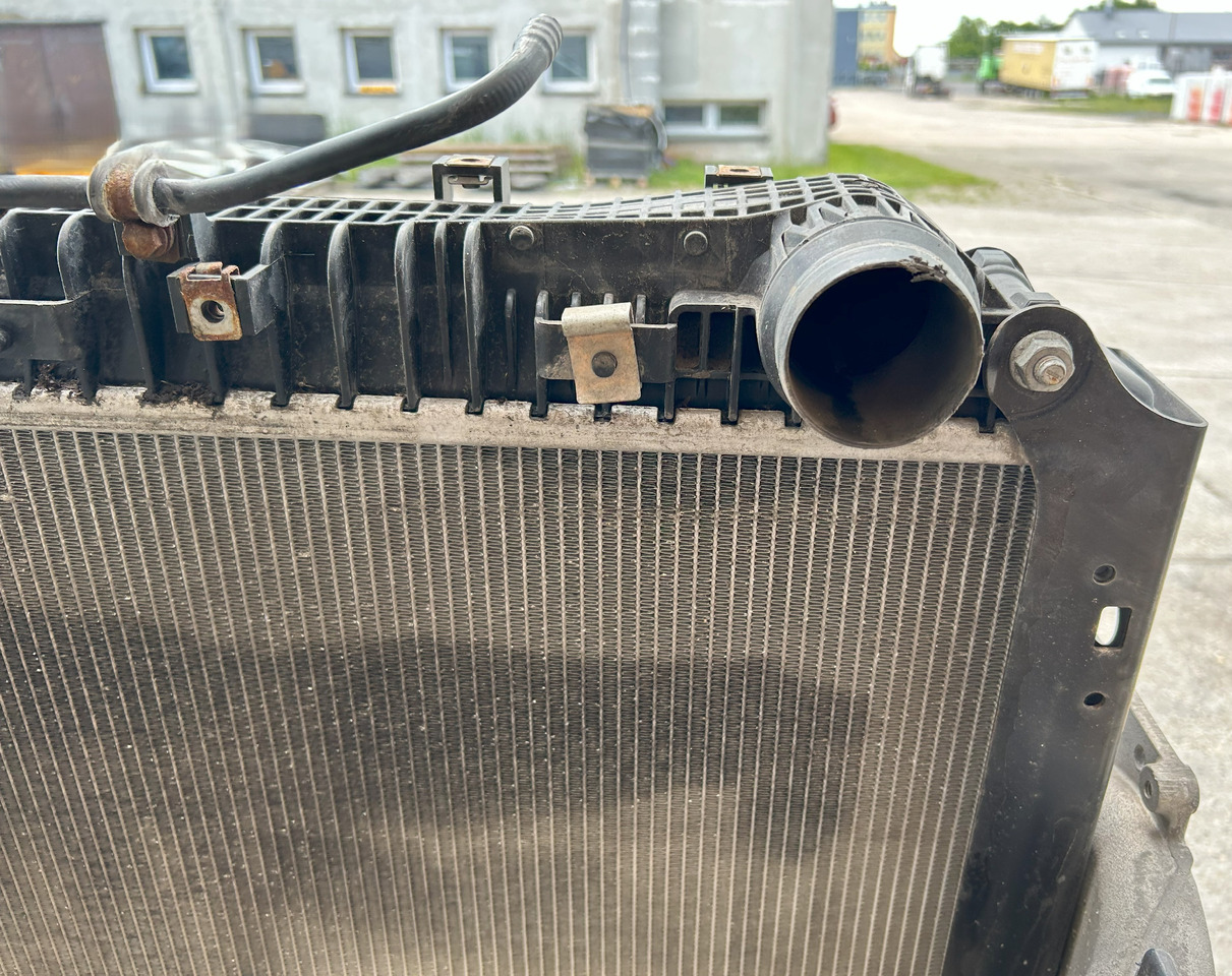 Mercedes ACTROS MP4 COOLERS SET - Radiator: gambar 3 Mercedes ACTROS MP4 COOLERS SET - Radiator: gambar 3
