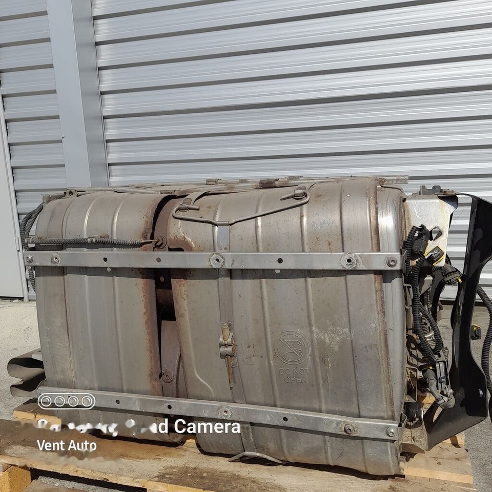Mercedes-Benz ACTROS MP4 A0084902212 Mercedes-Benz A0084902212 - Konverter katalitik untuk Truk: gambar 1 Mercedes-Benz ACTROS MP4 A0084902212 Mercedes-Benz A0084902212 - Konverter katalitik untuk Truk: gambar 1