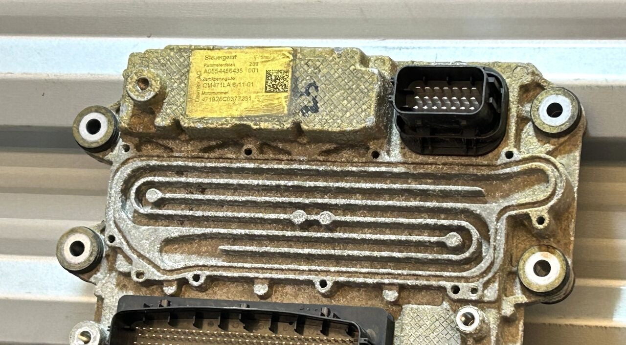 Mercedes-Benz MCM 2.1 A0014466235 Mercedes-Benz ACTROS MP4 truck - ECU untuk Truk: gambar 1 Mercedes-Benz MCM 2.1 A0014466235 Mercedes-Benz ACTROS MP4 truck - ECU untuk Truk: gambar 1