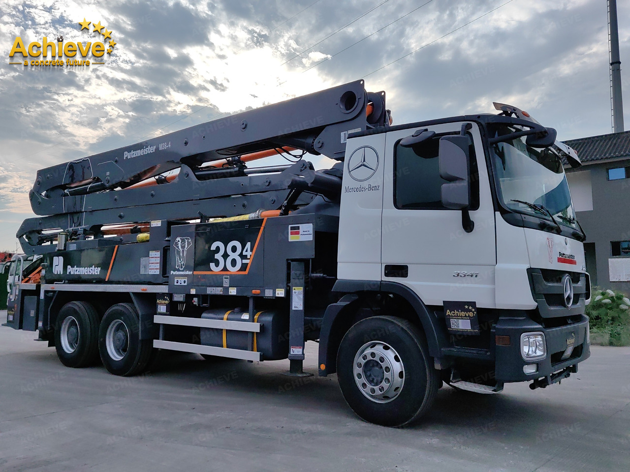 PUTZMEISTER PUTZMEISTER M38-4Z 2013 HOT SALE Mercedes-Benz【ACHIEVE】TOP CONDITION!!! - Truk pompa beton: gambar 2 PUTZMEISTER PUTZMEISTER M38-4Z 2013 HOT SALE Mercedes-Benz【ACHIEVE】TOP CONDITION!!! - Truk pompa beton: gambar 2