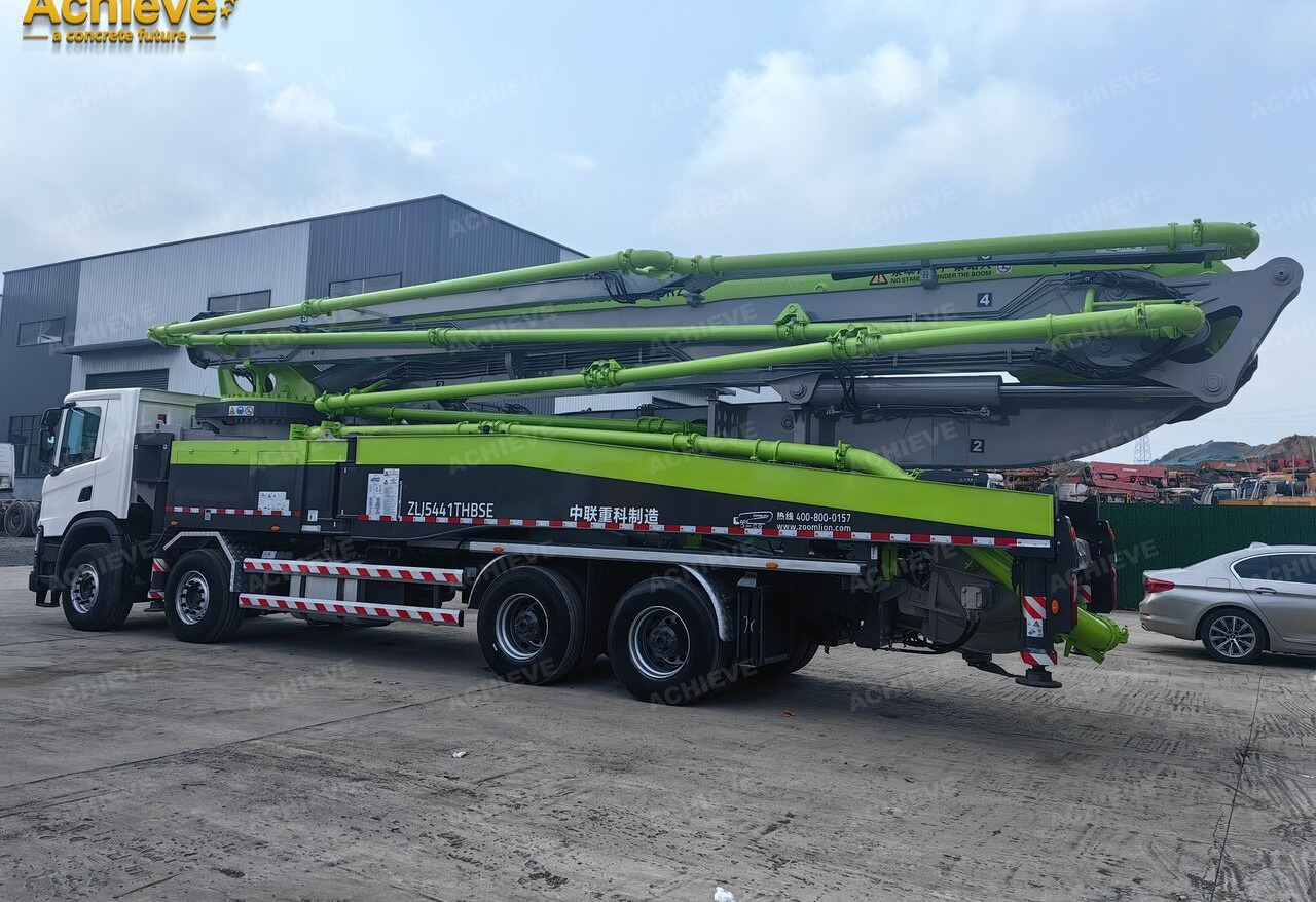 ZOOMLION ZOOMLION 2019 ZOOMLION 56X-6RZ 56M Scania P450 8x4【ACHIEVE】TOP CONDITION!!! - Truk pompa beton: gambar 4 ZOOMLION ZOOMLION 2019 ZOOMLION 56X-6RZ 56M Scania P450 8x4【ACHIEVE】TOP CONDITION!!! - Truk pompa beton: gambar 4