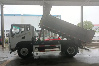 6-Wheeler Left Hand Drive Tipper Truck Dongfeng 170HP - Truk jungkit: gambar 1 6-Wheeler Left Hand Drive Tipper Truck Dongfeng 170HP - Truk jungkit: gambar 1