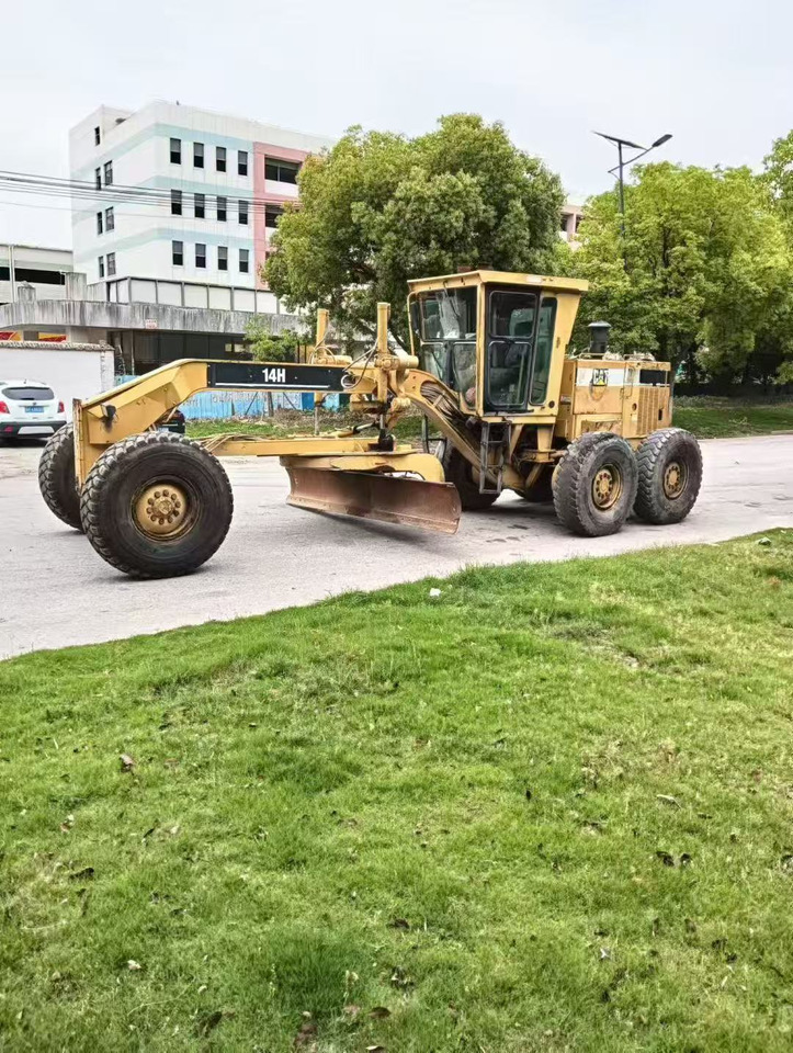 Caterpillar 14H, 140H Motor Grader Original Color CAT Machine - Grader: gambar 5 Caterpillar 14H, 140H Motor Grader Original Color CAT Machine - Grader: gambar 5