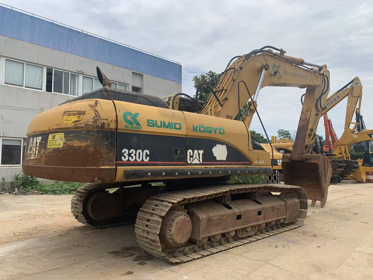 Caterpillar Excavator Original Color CAT 330CL, 330BL Used Condtion - Ekskavator perayap: gambar 2 Caterpillar Excavator Original Color CAT 330CL, 330BL Used Condtion - Ekskavator perayap: gambar 2