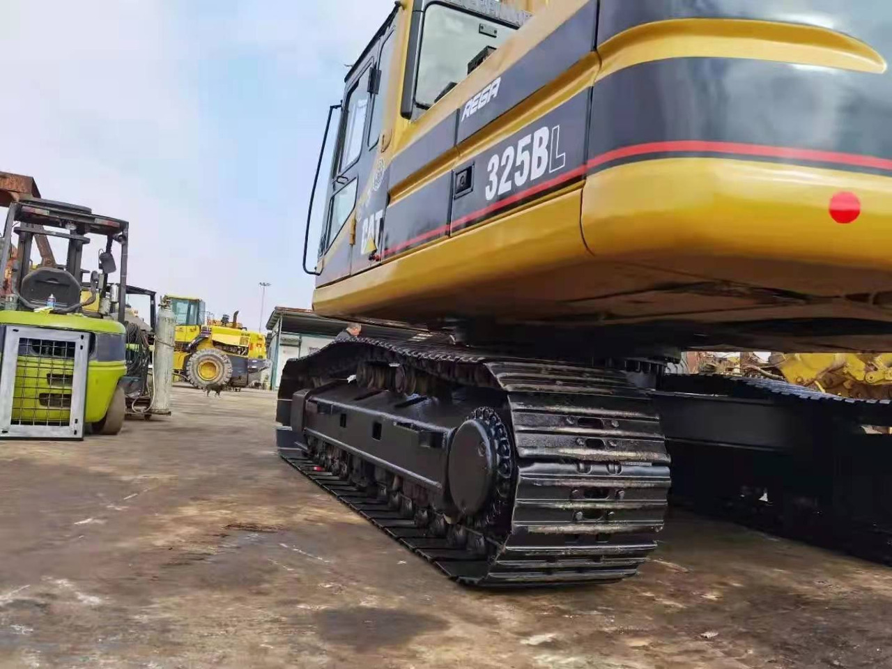 Caterpillar Excavator Secondhand Condition CAT 325BL, 330BL, 320BL - Ekskavator perayap: gambar 5 Caterpillar Excavator Secondhand Condition CAT 325BL, 330BL, 320BL - Ekskavator perayap: gambar 5