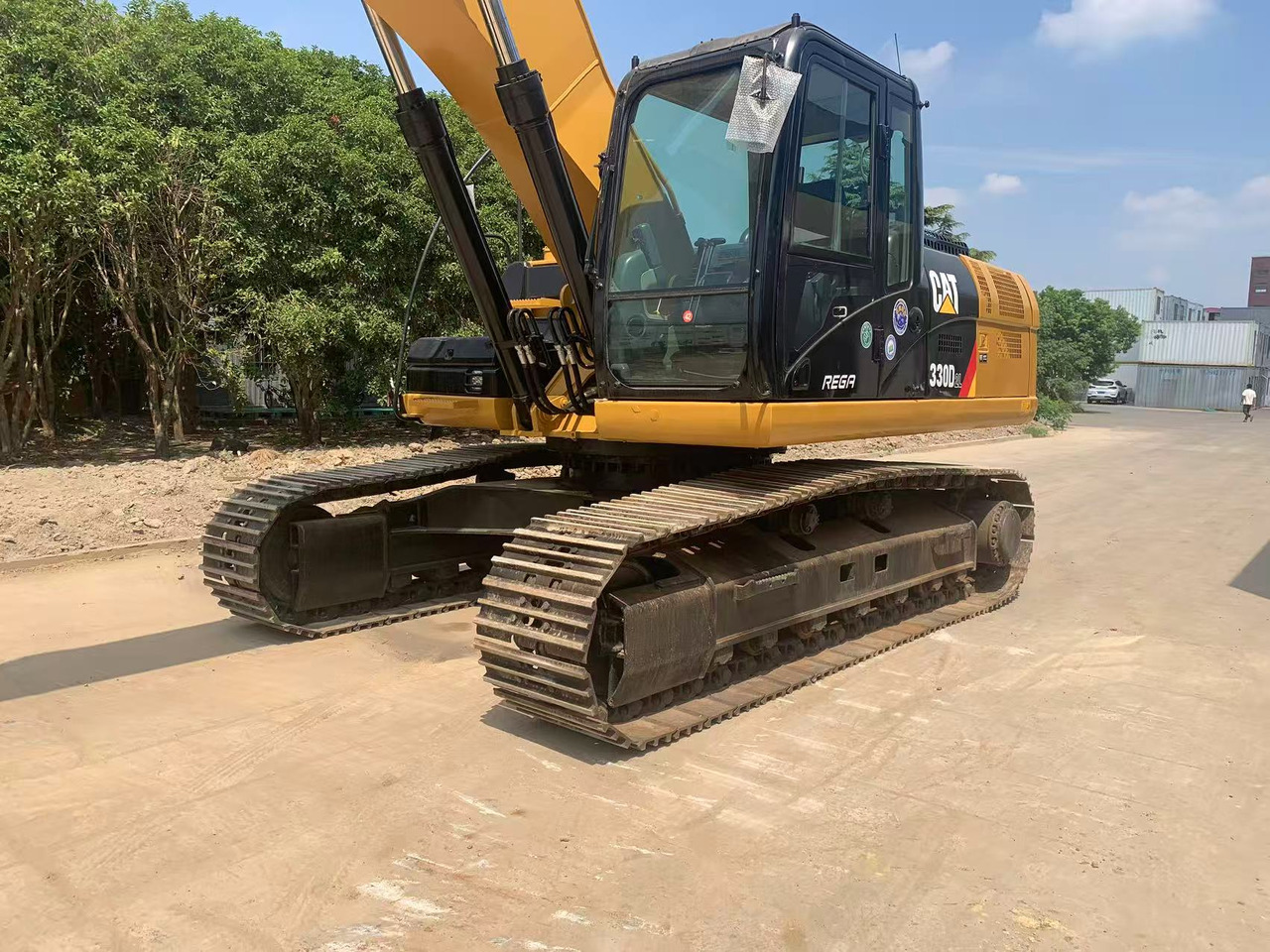 Caterpillar Heavy Mining Excavator CAT 330D, 330D2 - Ekskavator perayap: gambar 5 Caterpillar Heavy Mining Excavator CAT 330D, 330D2 - Ekskavator perayap: gambar 5