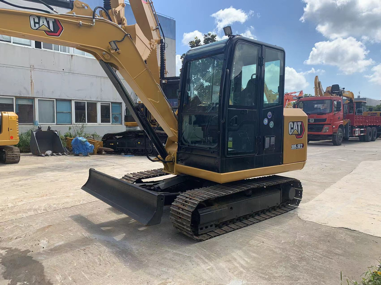 Caterpillar Secondhand Excavator CAT 305.5E2 - Ekskavator perayap: gambar 5 Caterpillar Secondhand Excavator CAT 305.5E2 - Ekskavator perayap: gambar 5