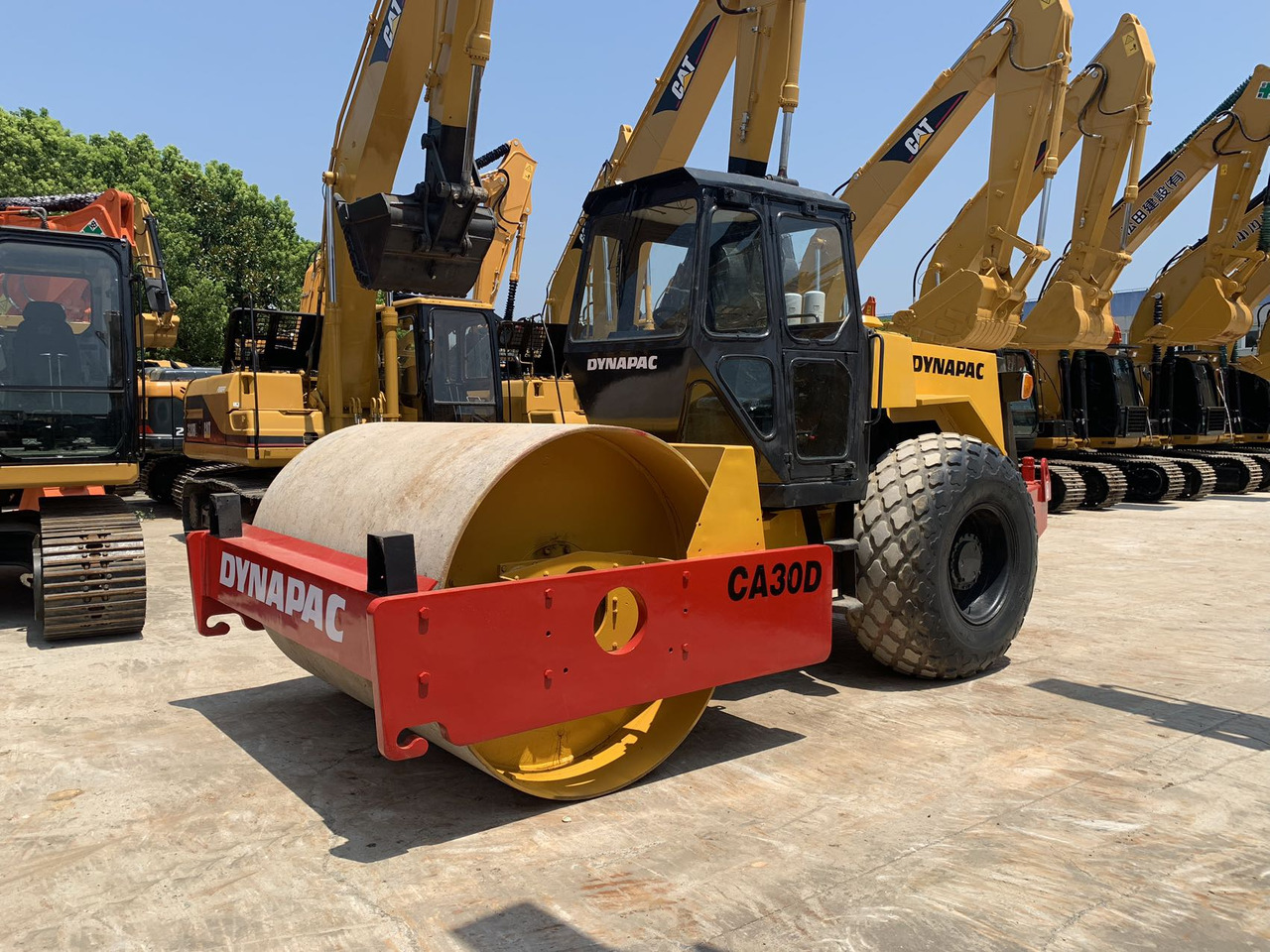 Dynapac CA30D Secondhand Vibratory Road Roller - Roller jalan: gambar 4 Dynapac CA30D Secondhand Vibratory Road Roller - Roller jalan: gambar 4
