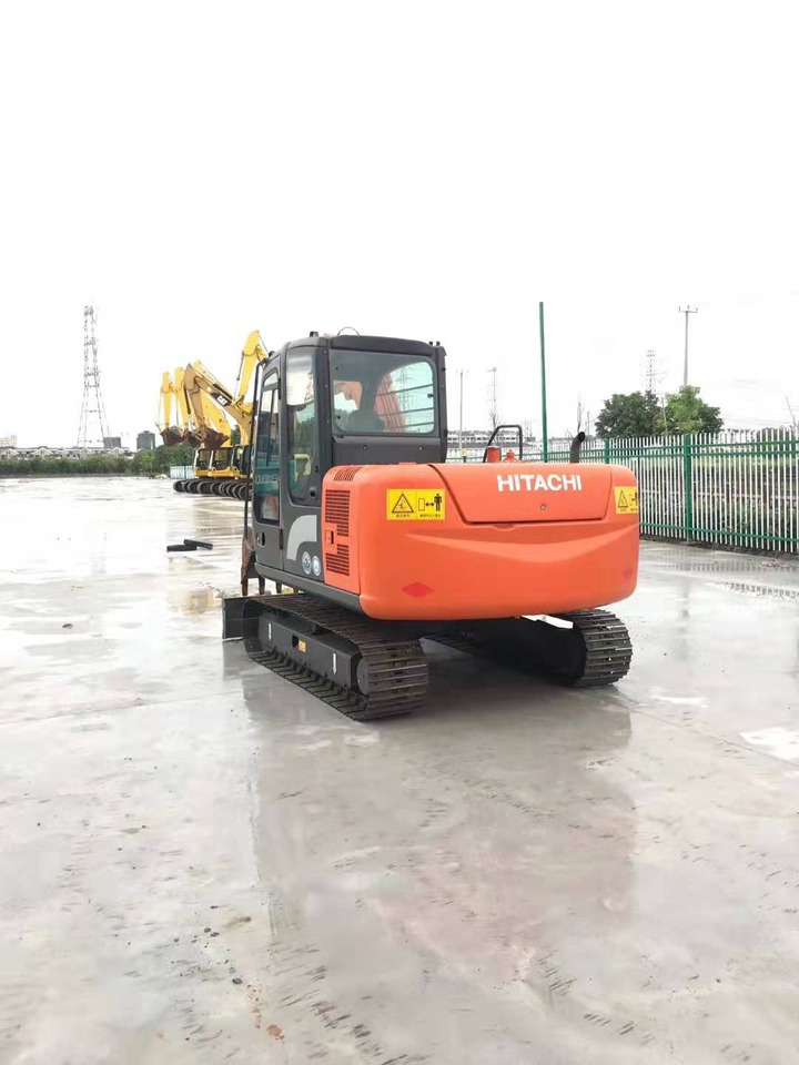 Hitachi 6 ton Hydraulic Excavator ZX60 Good Price - Ekskavator perayap: gambar 4 Hitachi 6 ton Hydraulic Excavator ZX60 Good Price - Ekskavator perayap: gambar 4
