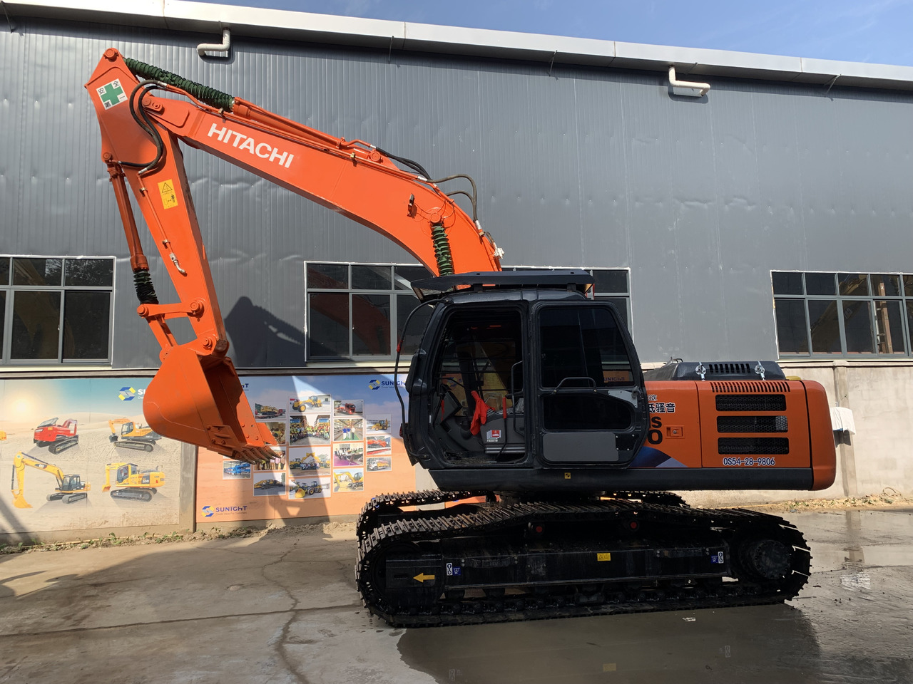 Hitachi Excavator Zaxis 200, 210, 240 Made in Japan - Ekskavator perayap: gambar 5 Hitachi Excavator Zaxis 200, 210, 240 Made in Japan - Ekskavator perayap: gambar 5