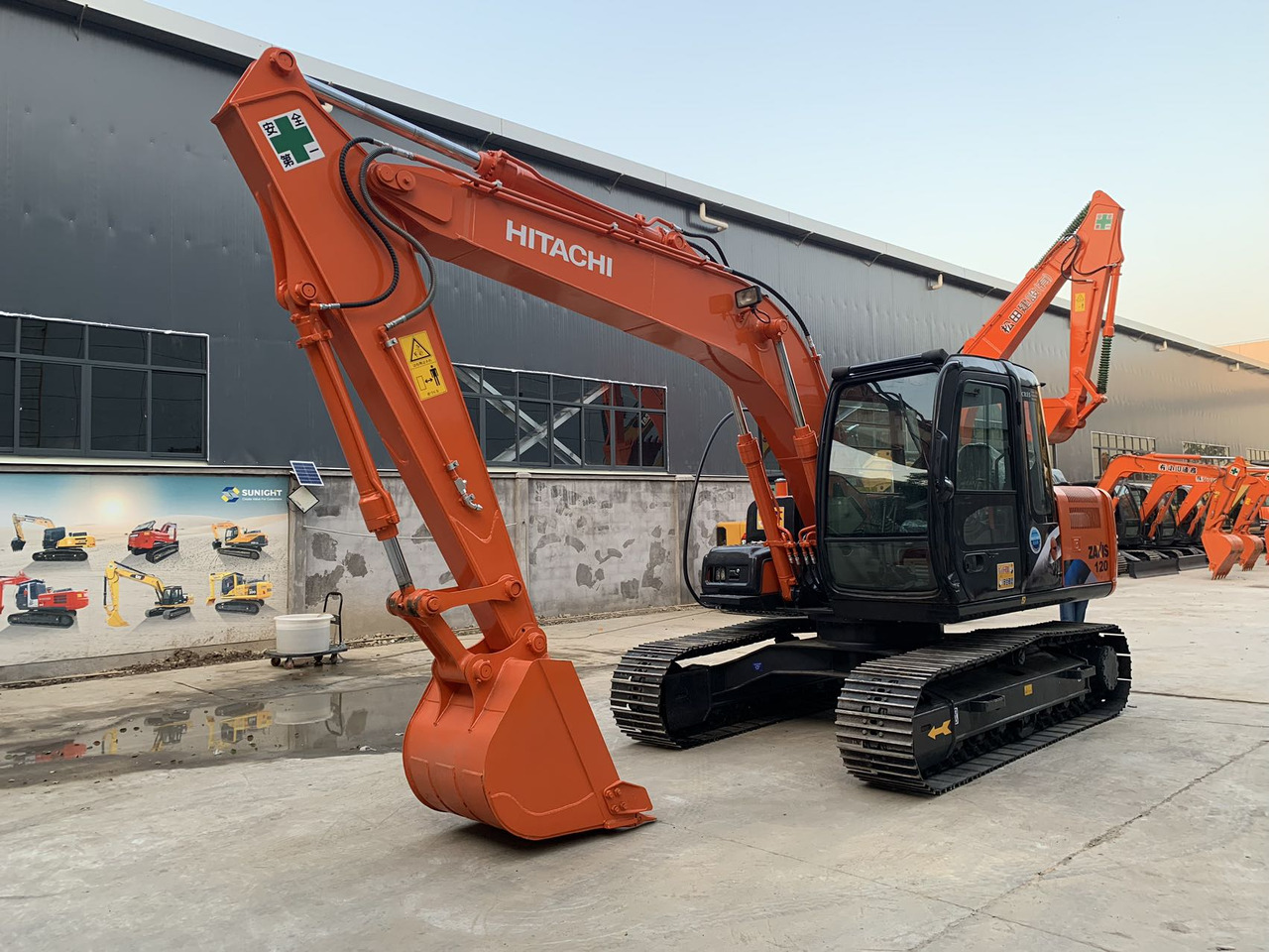 Hitachi ZX120 ZX70 ZX200 Good Price Secondhand Excavator - Ekskavator perayap: gambar 5 Hitachi ZX120 ZX70 ZX200 Good Price Secondhand Excavator - Ekskavator perayap: gambar 5