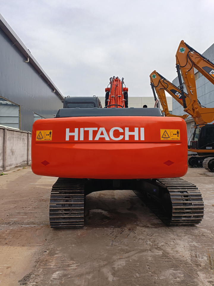 Hitachi ZX200 Used Condition Excavator Good Price - Ekskavator perayap: gambar 4 Hitachi ZX200 Used Condition Excavator Good Price - Ekskavator perayap: gambar 4