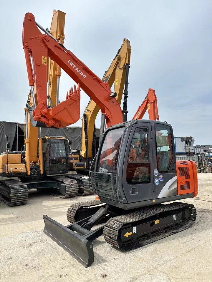 Hitachi ZX60 Mini Excavator Cheap Machine - Ekskavator perayap: gambar 3 Hitachi ZX60 Mini Excavator Cheap Machine - Ekskavator perayap: gambar 3
