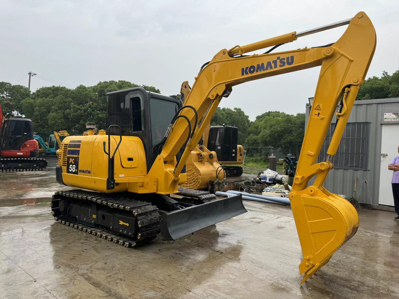 Komatsu PC58, PC56, PC55 Small Excavator With Rubber Tracks - Ekskavator perayap: gambar 1 Komatsu PC58, PC56, PC55 Small Excavator With Rubber Tracks - Ekskavator perayap: gambar 1