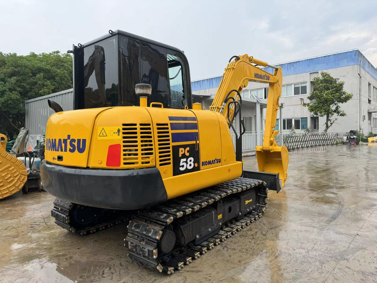 Komatsu PC58, PC56, PC55 Small Excavator With Rubber Tracks - Ekskavator perayap: gambar 5 Komatsu PC58, PC56, PC55 Small Excavator With Rubber Tracks - Ekskavator perayap: gambar 5