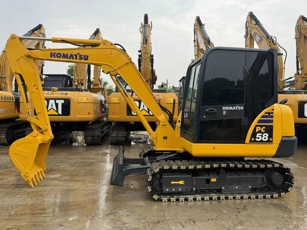 Komatsu PC58, PC56, PC55 Small Excavator With Rubber Tracks - Ekskavator perayap: gambar 4 Komatsu PC58, PC56, PC55 Small Excavator With Rubber Tracks - Ekskavator perayap: gambar 4