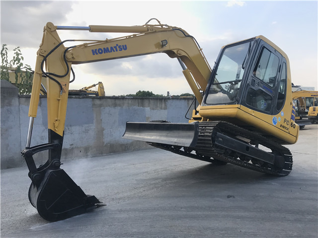 Komatsu PC60 Excavator 6 ton Small Digger Made in Japan - Ekskavator perayap: gambar 4 Komatsu PC60 Excavator 6 ton Small Digger Made in Japan - Ekskavator perayap: gambar 4