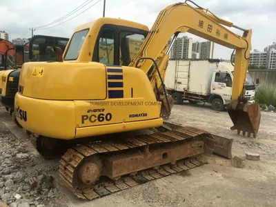 Nice Condition Slightly Used Komatsu PC60 PC60-7 6t Crawler Excavator - Ekskavator perayap: gambar 1 Nice Condition Slightly Used Komatsu PC60 PC60-7 6t Crawler Excavator - Ekskavator perayap: gambar 1