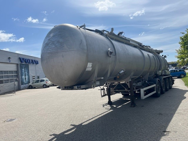 Hareso Nordic tank - Semi-trailer tangki: gambar 2 Hareso Nordic tank - Semi-trailer tangki: gambar 2