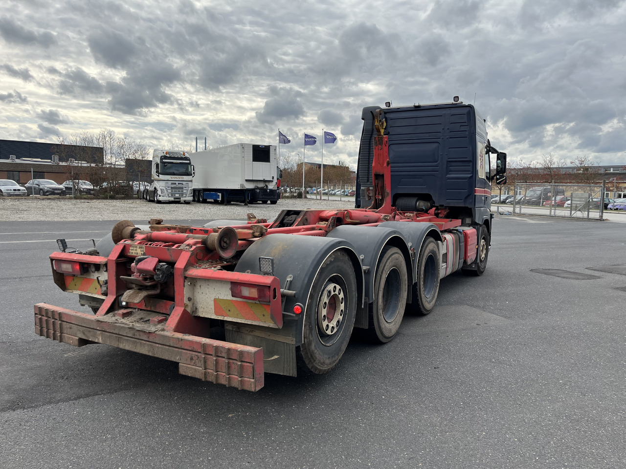 Volvo FM 500 8x4 - Hook lift: gambar 4 Volvo FM 500 8x4 - Hook lift: gambar 4